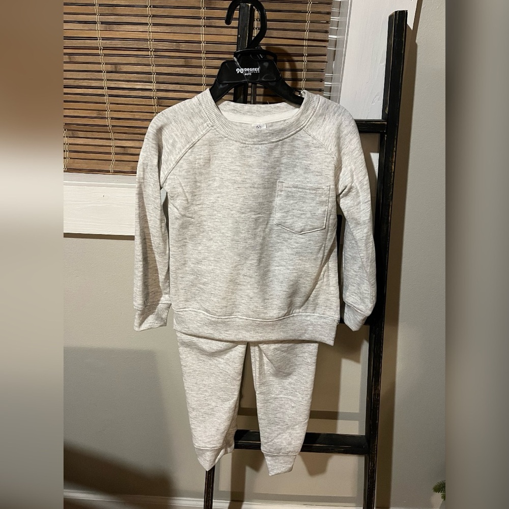 Gray Sweatshirt and Jogger Set 3T
